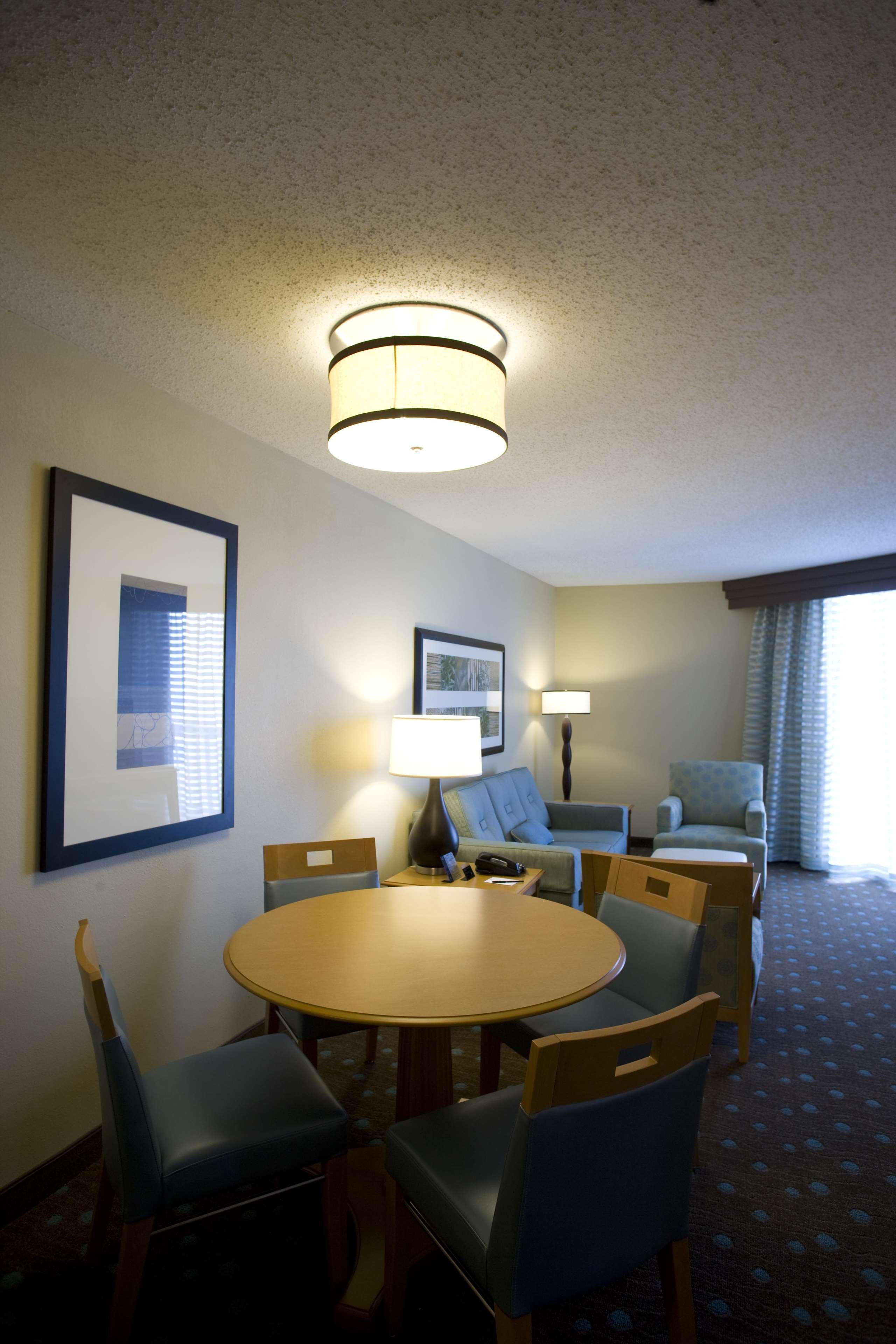 Embassy Suites By Hilton Myrtle Beach Oceanfront Resort Zimmer foto